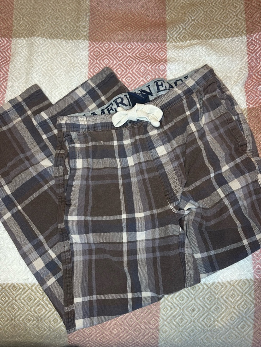 American Eagle Outfitters Plaid Pants in Brown and Cream